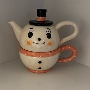 Charming Johanna Parker Snowman Teapot and Cup Set
